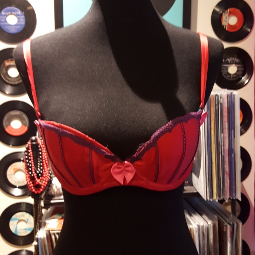 Sexy litttle things bra